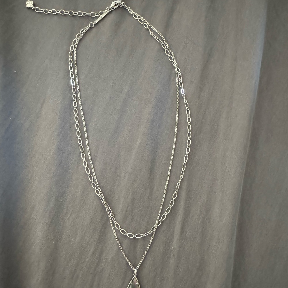 KENDRA SCOTT CAMRY SILVER MULTI STRAND NECKLACE IN LILAC ABALONE
